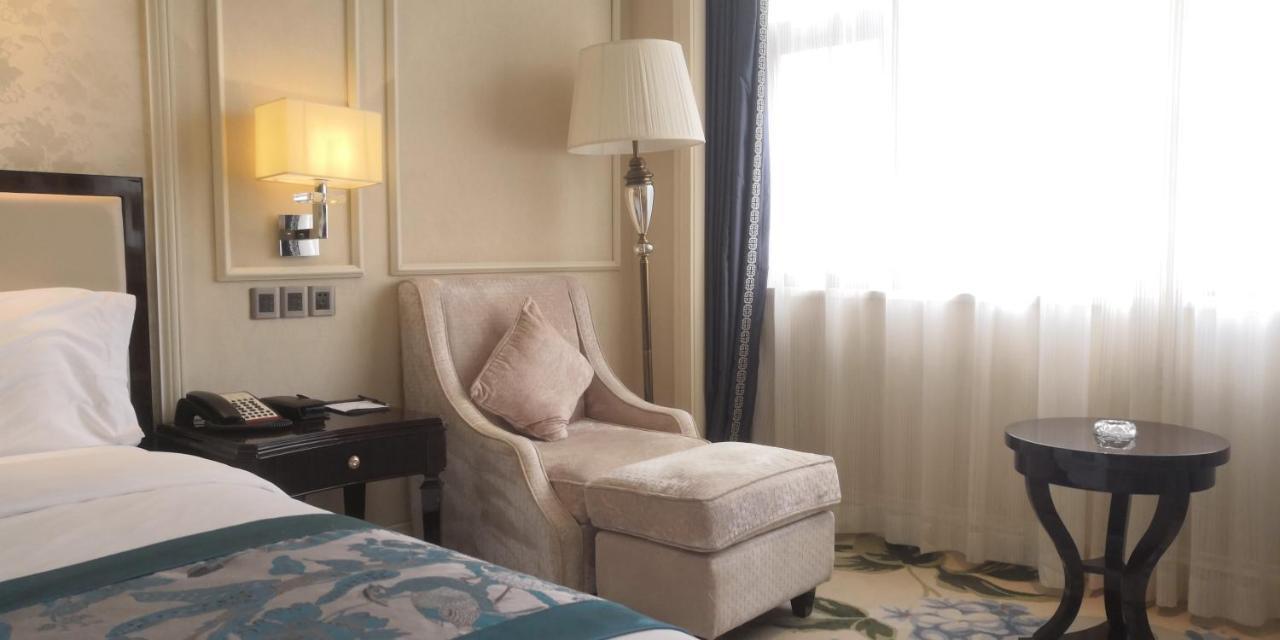 Century Palace Hotel Huizhou  Zewnętrze zdjęcie